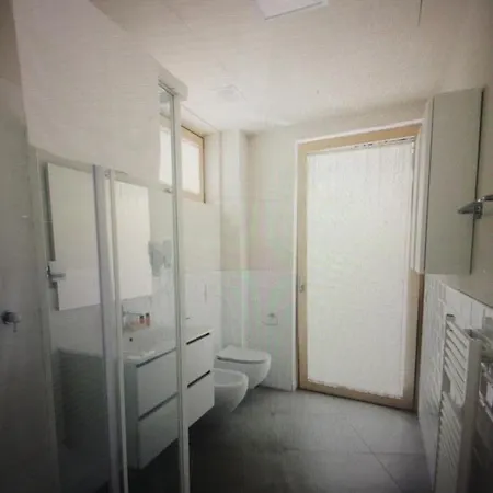 House 71 Verona