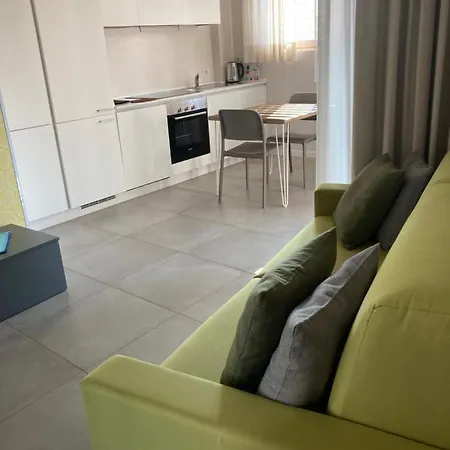 House 71 Borgo Trento Apartmán *