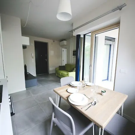 House 71 Apartment *