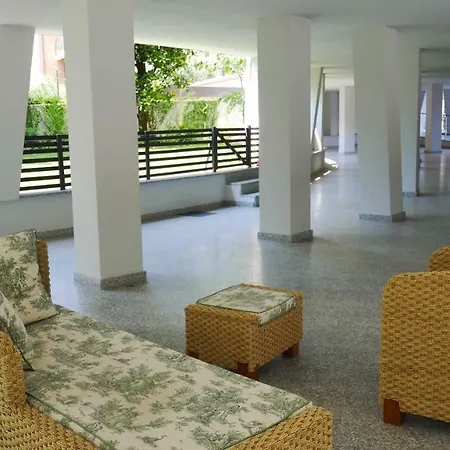 House 71 Apartment *